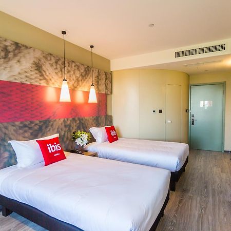 Ibis Wenzhou University Hotel Exterior photo